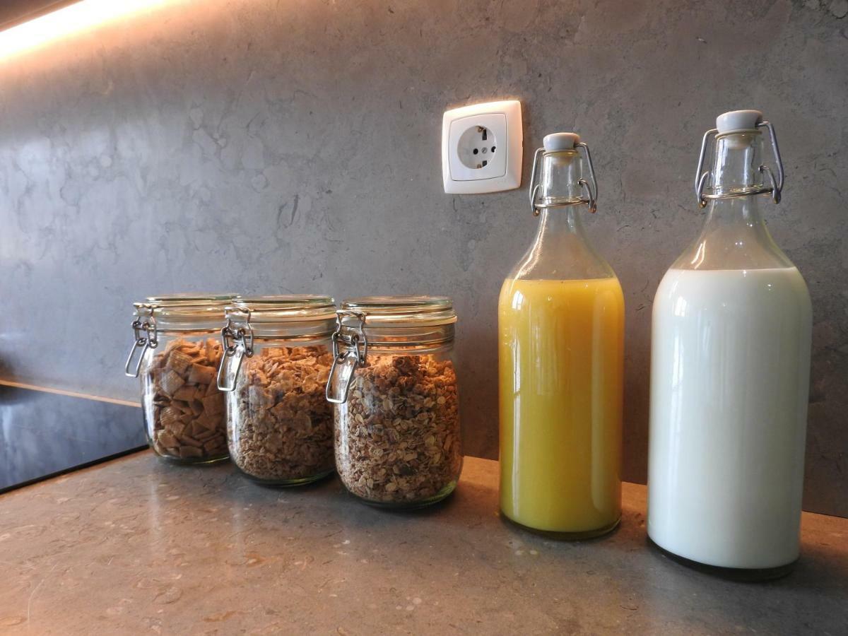 Lisbon Airport Hostel Εξωτερικό φωτογραφία
